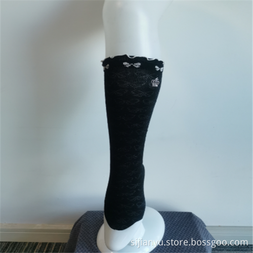 Breathable Crown Embroidered Lace Over-the-calf Socks
